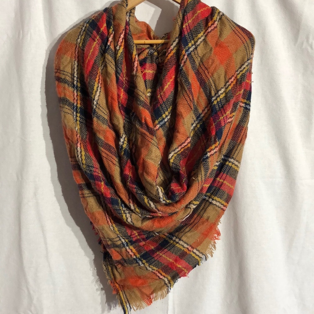 ⬇️⬇️ PRICE DROP ⬇️⬇️ Blanket Scarf